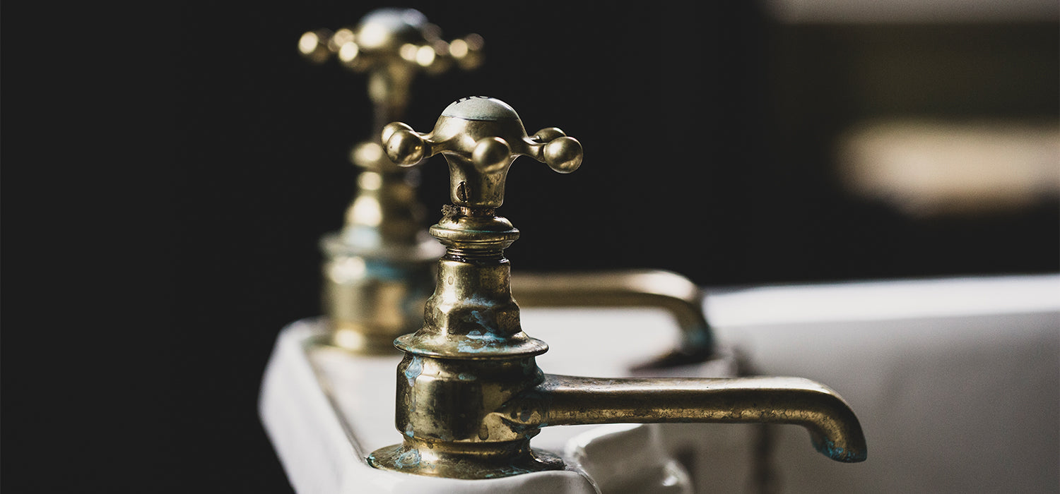 Bath Pillar Taps: Timeless Elegance and Functionality for Your Bathroom 