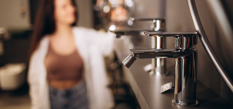 Bathroom with a New Set of Taps: A Style Solution