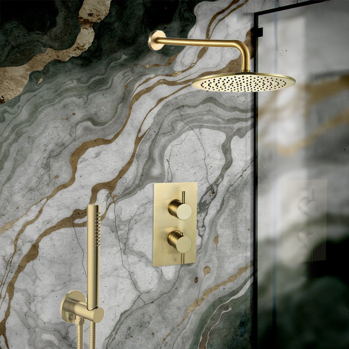 Gold 2 Outlet Concealed Thermostatic Shower Valve Vertical