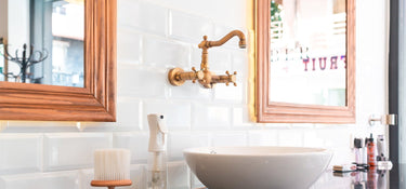 Traditional vs Modern: The Home Features You Shouldn't be Getting Rid of

