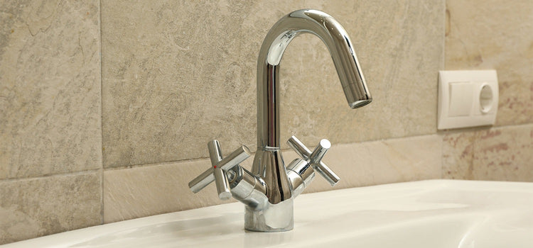 Enhancing Your Bathroom Experience with Monobloc Bath Taps: A Comprehensive Guide