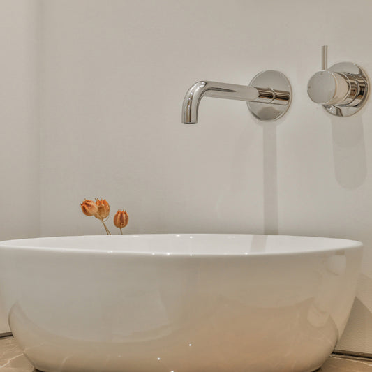 revolutionizing_your_bathroom_space_with_wall_mounted_bath_taps_an_indepth_exploration